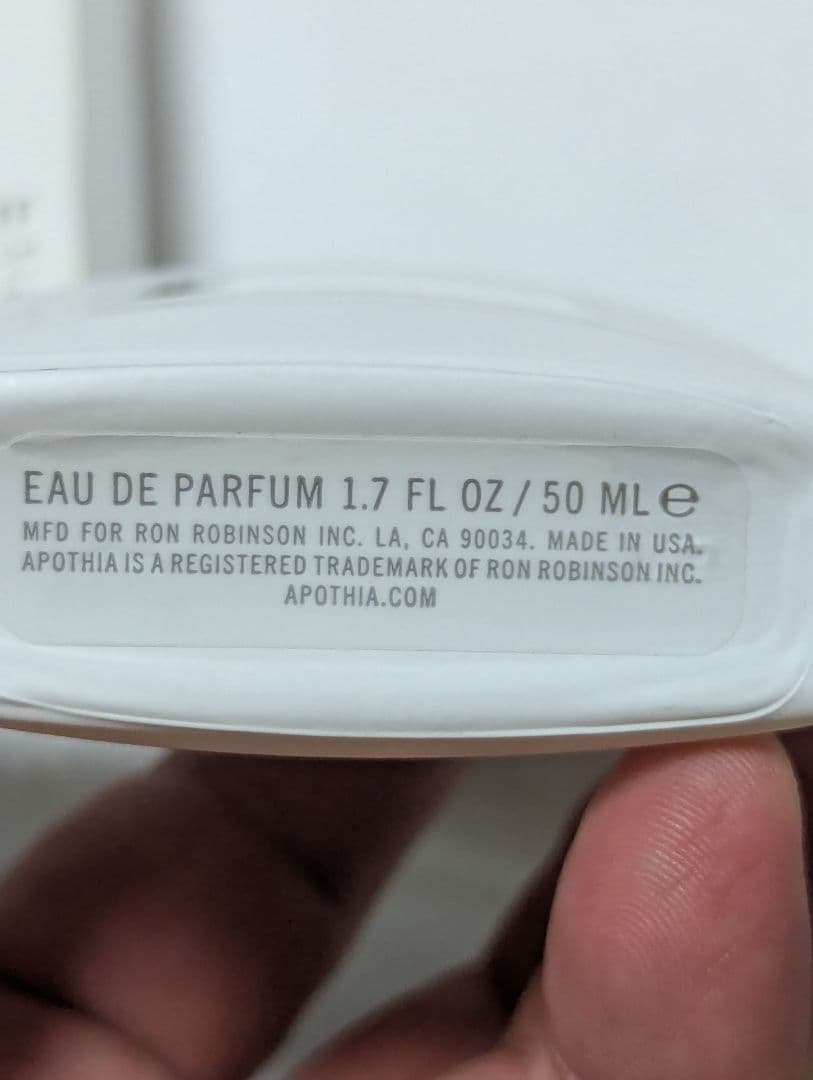 希少アポージアIFオーデパフュー厶50ml