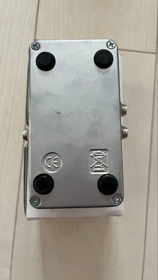 Electro-Harmonix Pulsar ステレオトレモロ