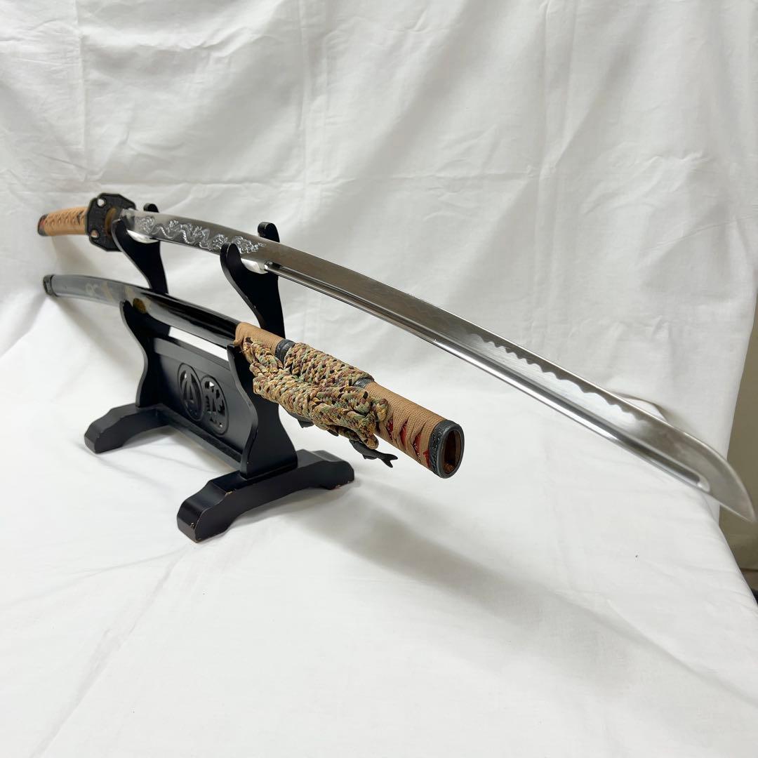 模造刀 陣太刀 鯉 龍 彫り込み 全長110センチ 大太刀 樋入り 希少