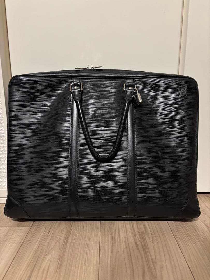 ルイヴィトン ビジネスバッグ エピ 正規品