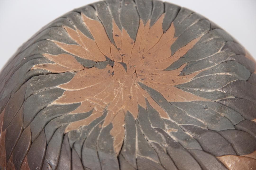 茶道具　備前　山本出作 水指　羽毛文様　春舉漆絵蓋 三越初個展出品 ES11-7