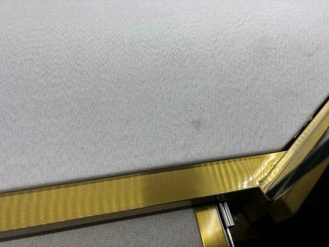 カウンター型LED照明&引き出し付きガラスジュエリーショーケース③