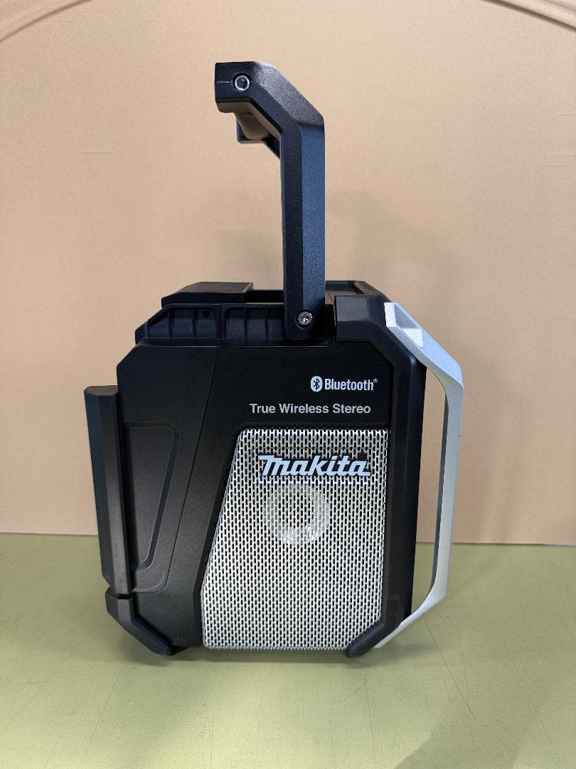 ジャンク品 マキタ 充電式ラジオ MR113