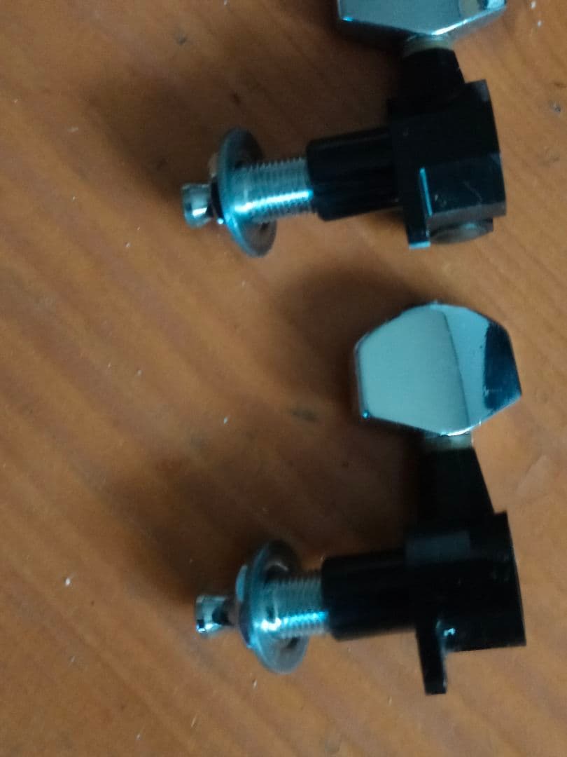 ギター用ペグ 6個セット（3x3）