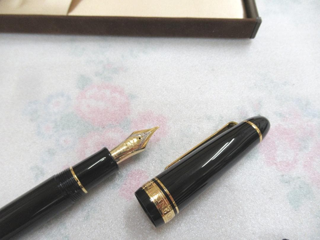 新品未使用　セーラー万年筆 万年筆 キングプロフィットST 　21K　太字