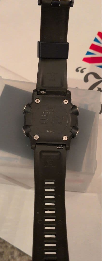 3個　①G-SHOCK DW-5600FF シルバーの出品 中箱、外箱、保証書