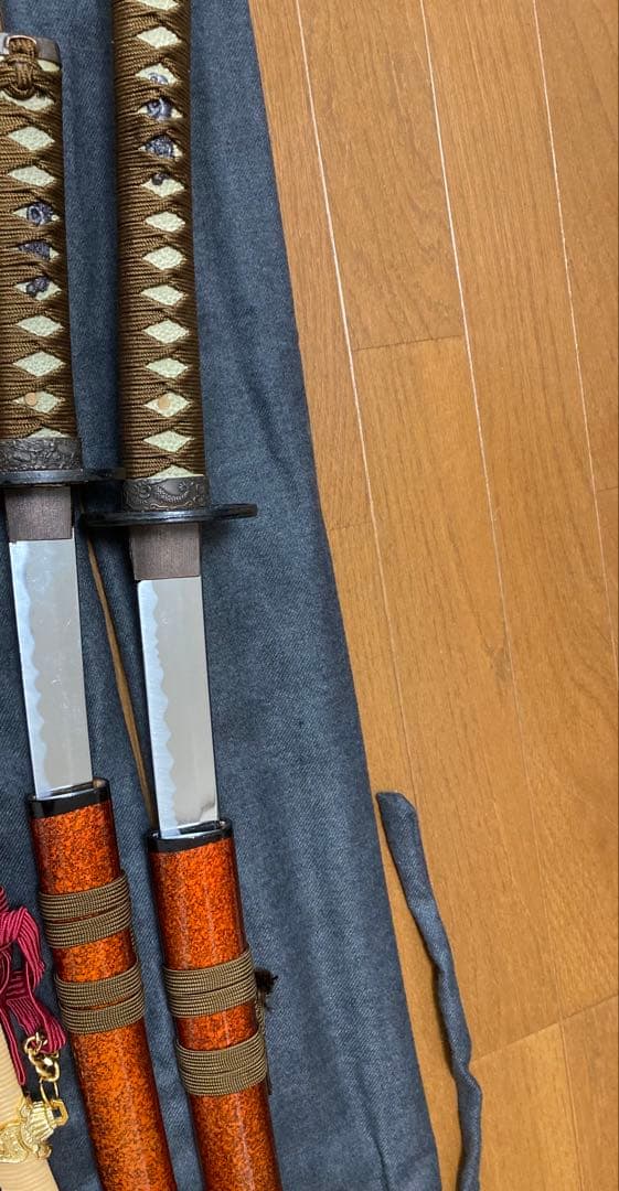 虎党商品!模擬刀鋼製刀2本セット＆刀掛けセット、居合刀、武具、コスプレ