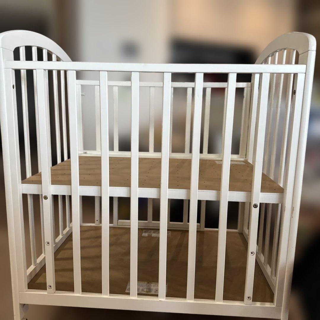 カトージ ベビーベッド