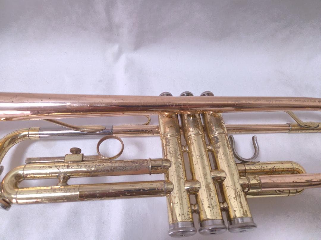 YAMAHA YTR-3320 トランペット 中級モデル 赤ベル #3042C