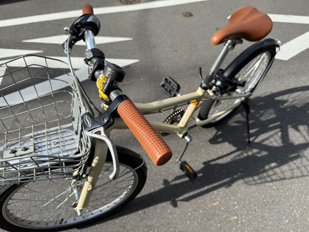 【コーダブルーム Asson J22／22インチ】マットグレーベージュ