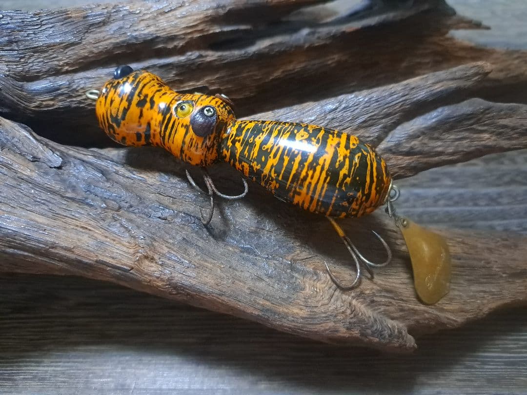 美品　道楽　DOWLUCK　ドウラク　アナゴイヌ　山根デラックス　研ぎ出し