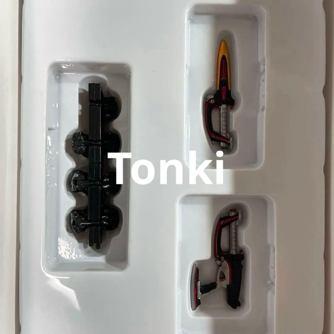 S.H.Figuarts（真骨彫製法） 仮面ライダーカブト ライダーフォーム