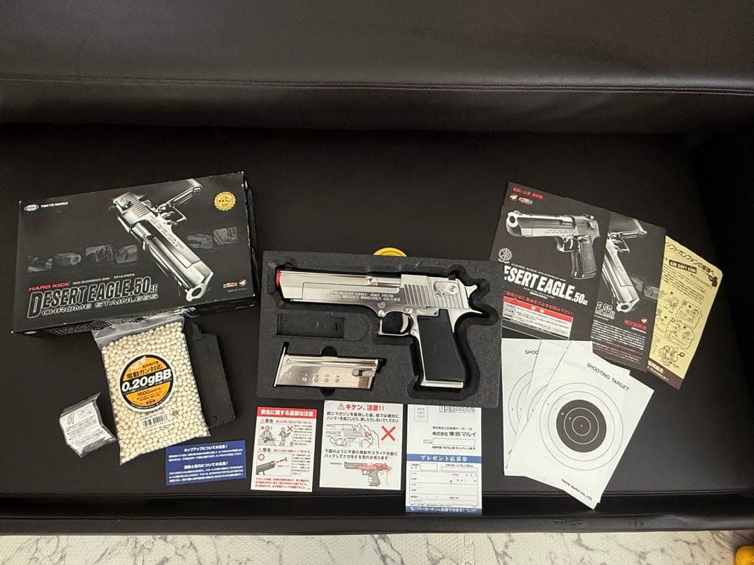 DESERT EAGLE .50 ガスガン クロームステンレス