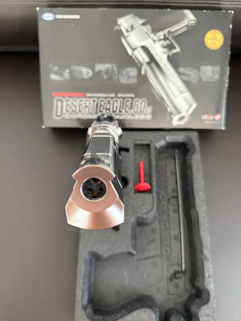 DESERT EAGLE .50 ガスガン クロームステンレス