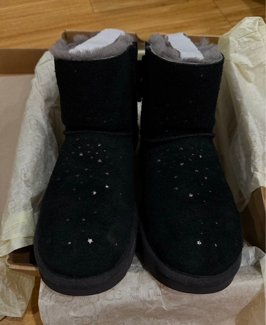 ミ*マ様 UGG ムートンブーツ W STARGIRL BOW MINI ブーツ