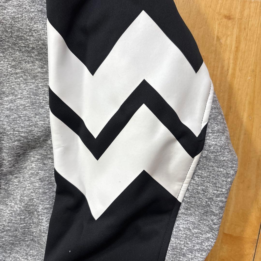 オンヨネONYONE ミドルジャケットパーカータイプ