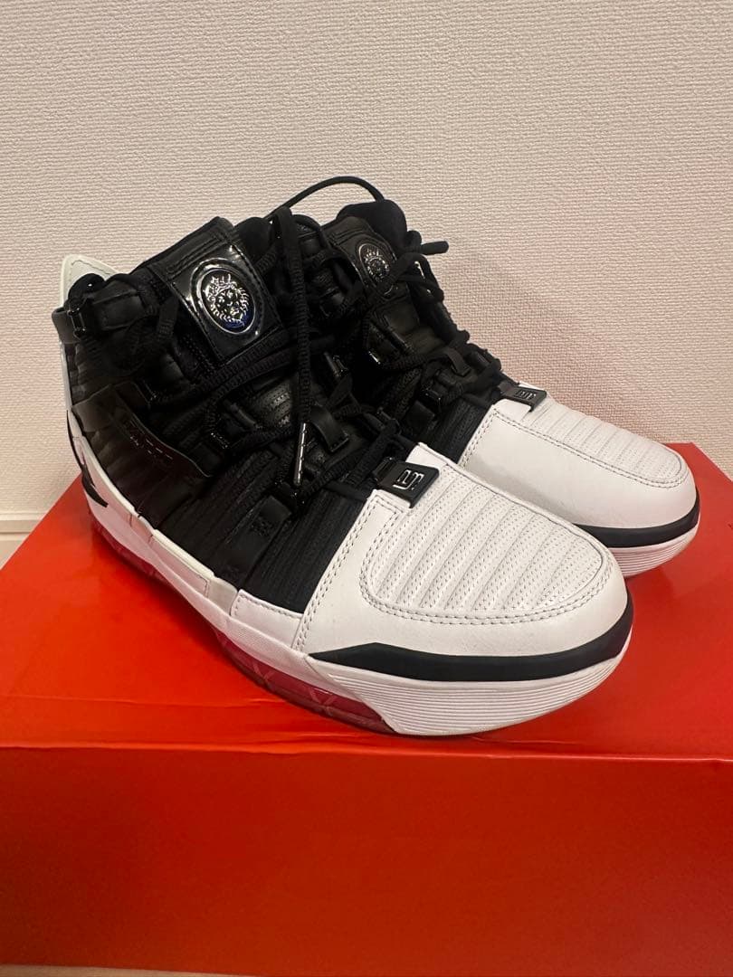 ZOOM LEBRON IIII QS ズームレブロン3