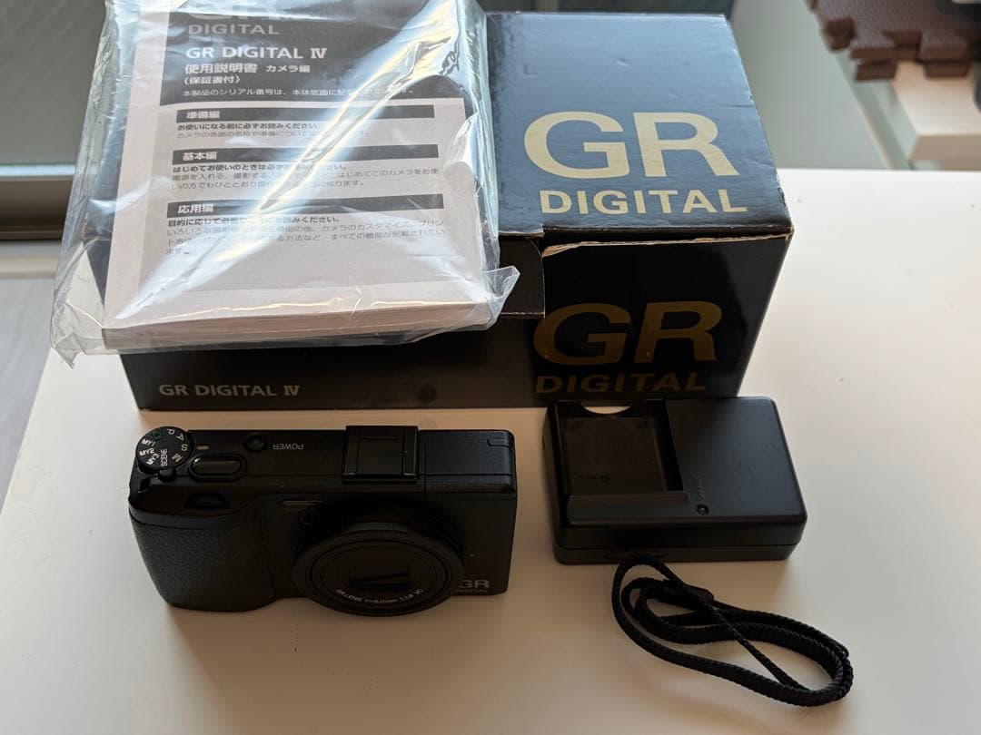 RICOH GR DIGITAL IV 本体
