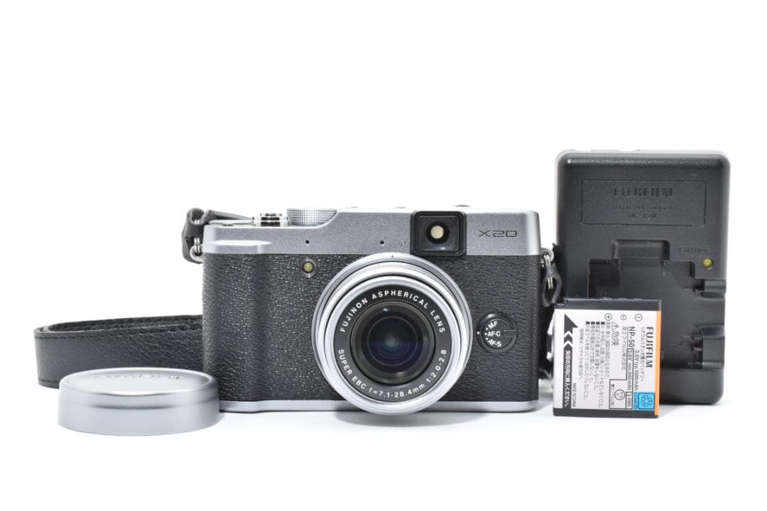 FUJIFILM X20 富士フィルム シルバー コンパクト デジタルカメラ