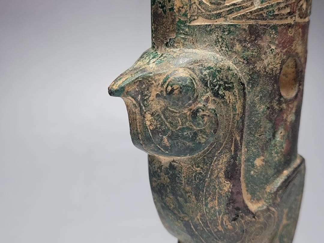 青銅製 陽刻鳥型文 刀柄 春秋戦国時代 高さ約15.7cm