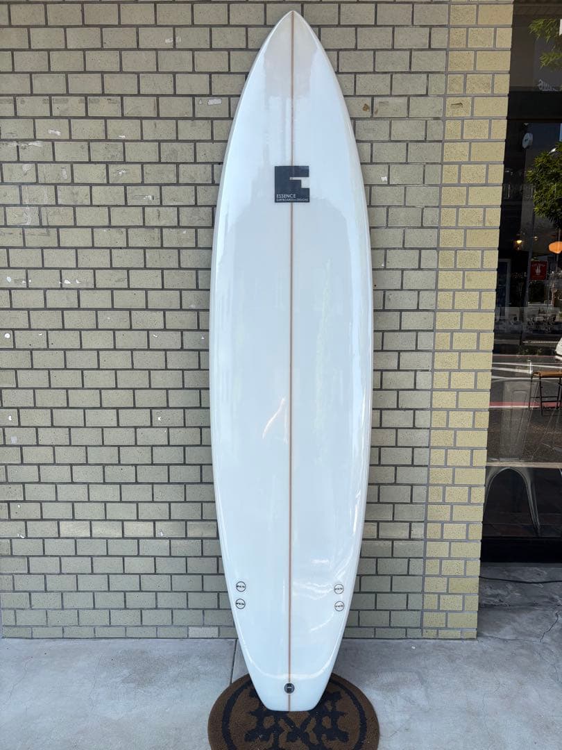 hiro3357 売約済みショートボード ホワイト・ブルー7.2f