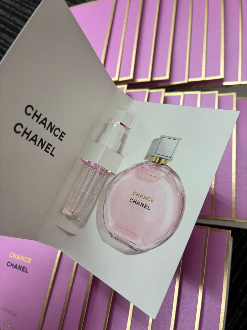 CHANEL チャンスオータンドゥル1.5ml 10個