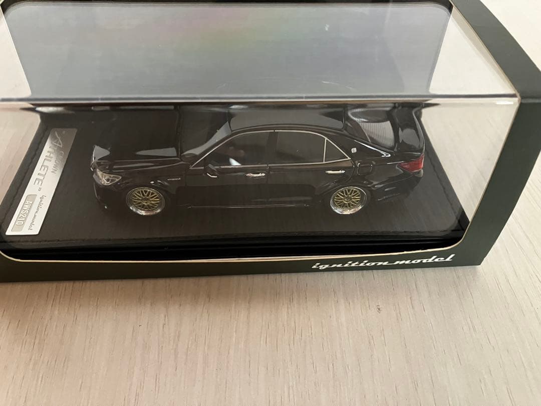 ignition model Crown Athlete G 1/43エラー？