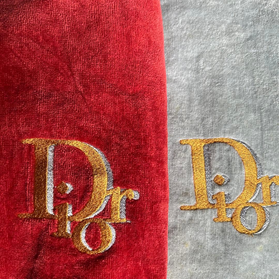 ChristianDior ロゴ刺繍　大判スポーツタオル　2色セット