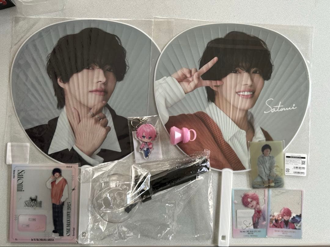 すとぷり　さとみくん　ワンマン　通しフォトカ　うちわ　ペンラ　アクキー　アクスタ