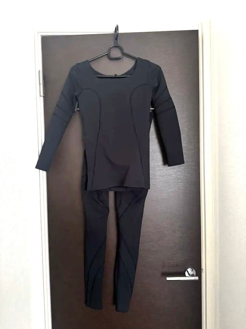 ＊美品＊ヨガ ピラティスウェア セット