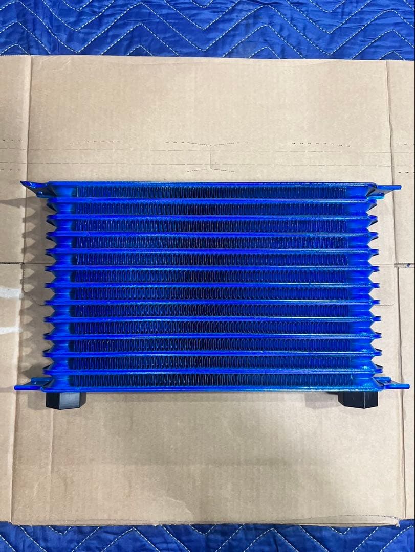 トラスト オイルクーラー 新品未使用