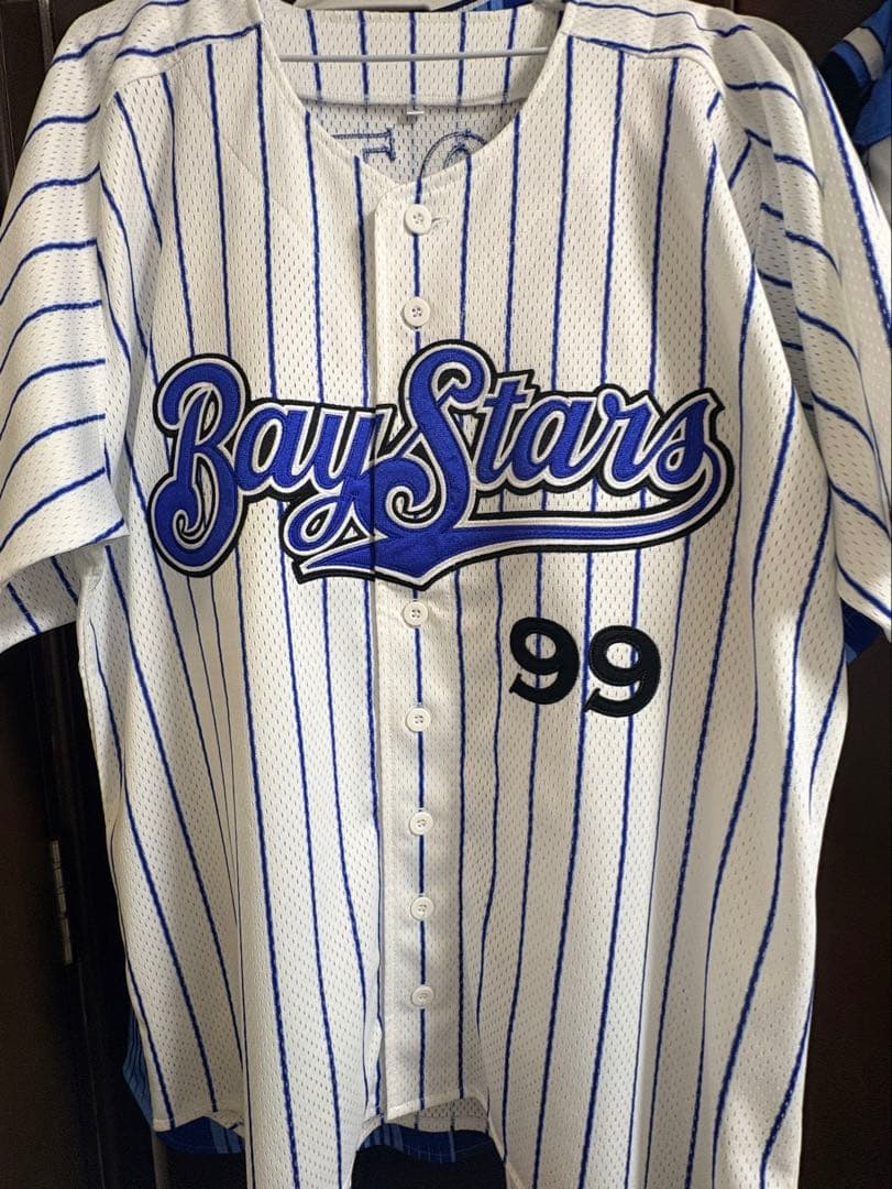 ベイスターズ復刻ユニフォーム　ソト選手