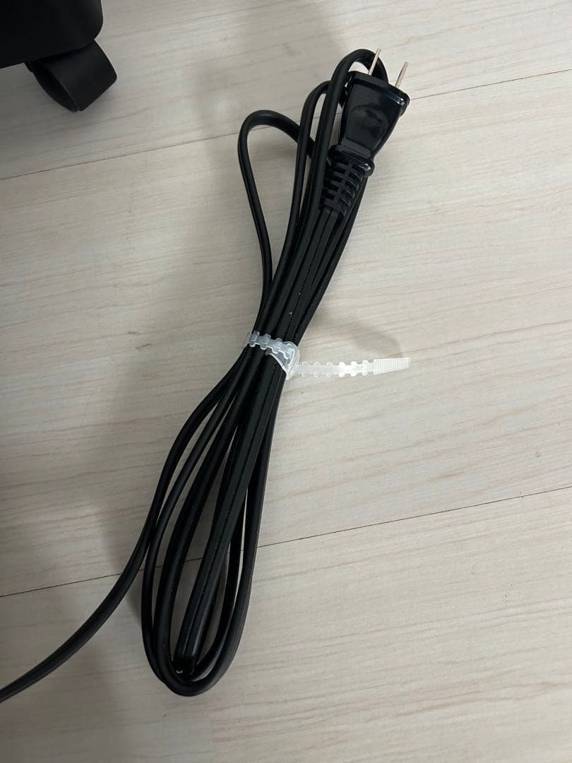 【未使用品】サンルミエ タイマー付 E800L-TM2 遠赤外線暖房器