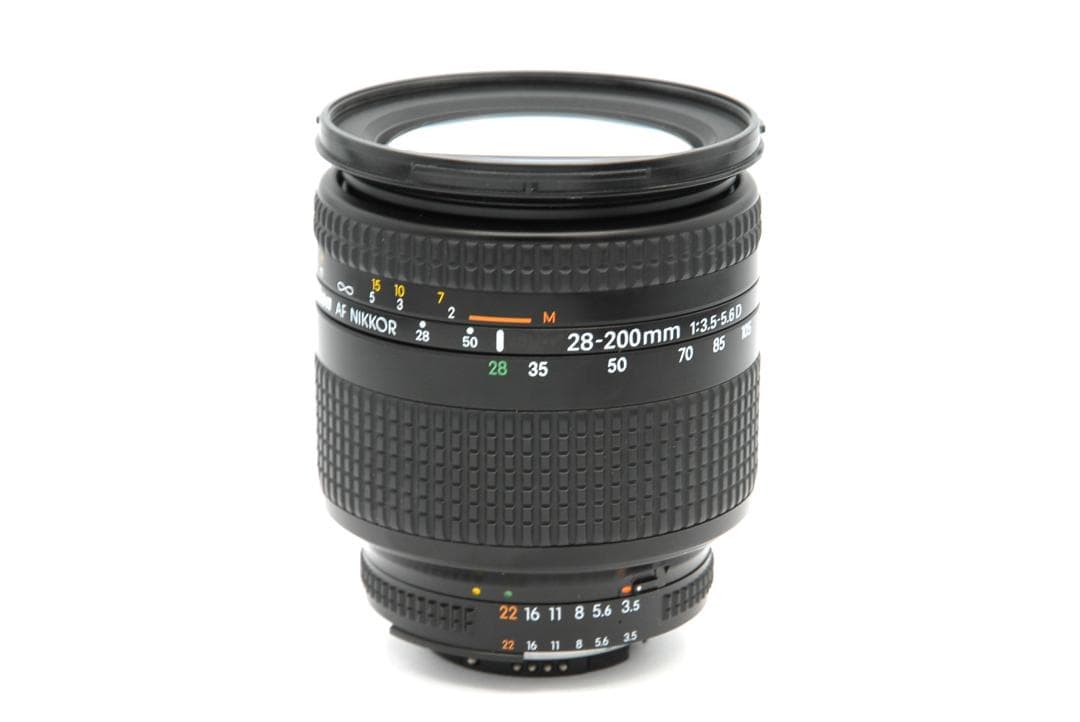 Nikon D7000 元箱付 28-200mm 動作品 44650枚 動作品