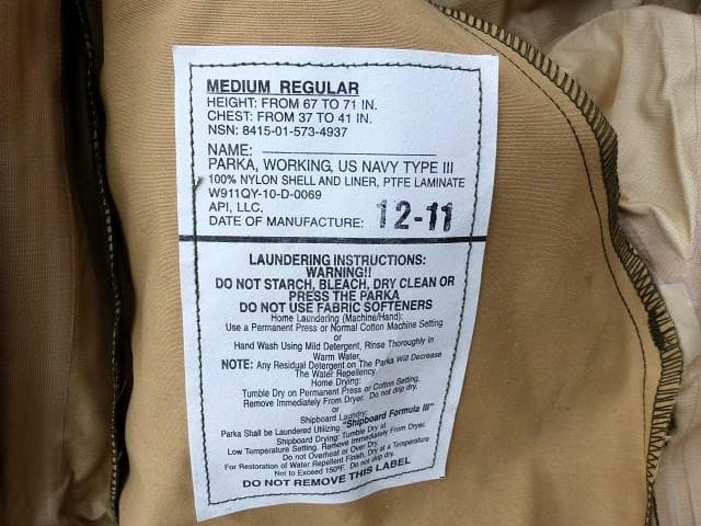 米軍実物　ゴアテックスパーカー　NWU　TYPEIII　AOR2　M-R　398