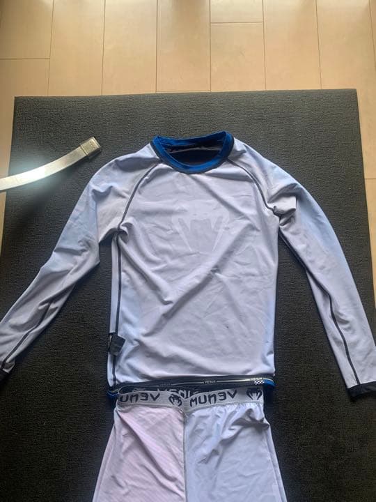 VENUM ラッシュガード サイズ　L VENUM スパッツ サイズ　L