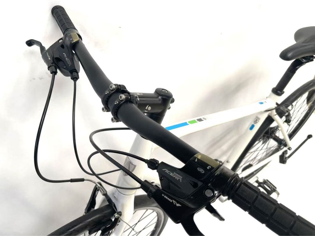 【即乘】送料無料トレック TREK クロスバイク FX7.4 10.8キロ27速