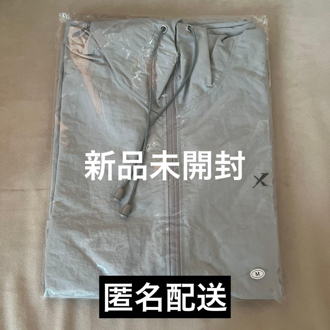 【新品未開封】INI XQUARE アノラック　Mサイズウィンドブレーカー