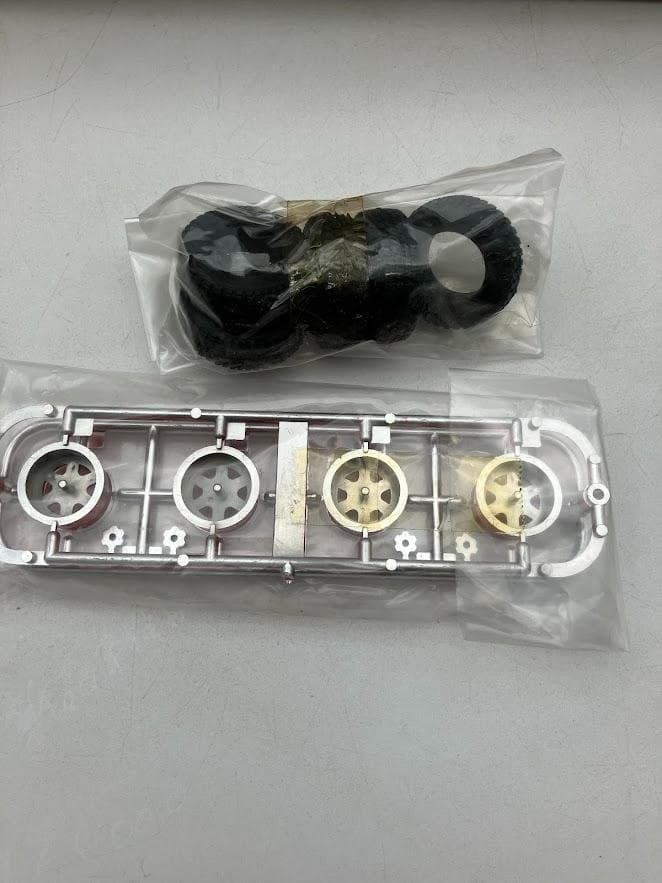 デリカ　スターワゴン4WD　SUPER EXCEED　プラモデル