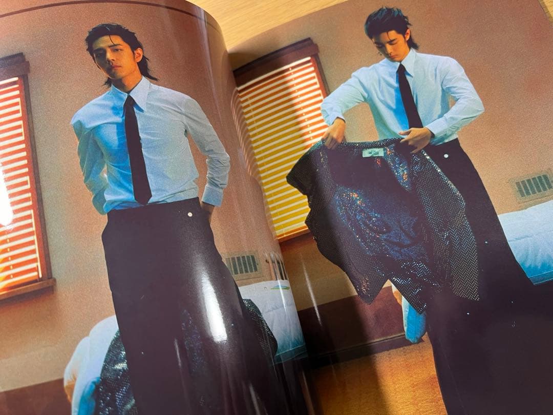 2024最新　肖戦写真集　智族GQ肖戦写真集　28p