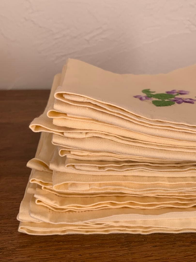 フランス　蚤の市　すみれ　刺繍　クロス　12枚セット