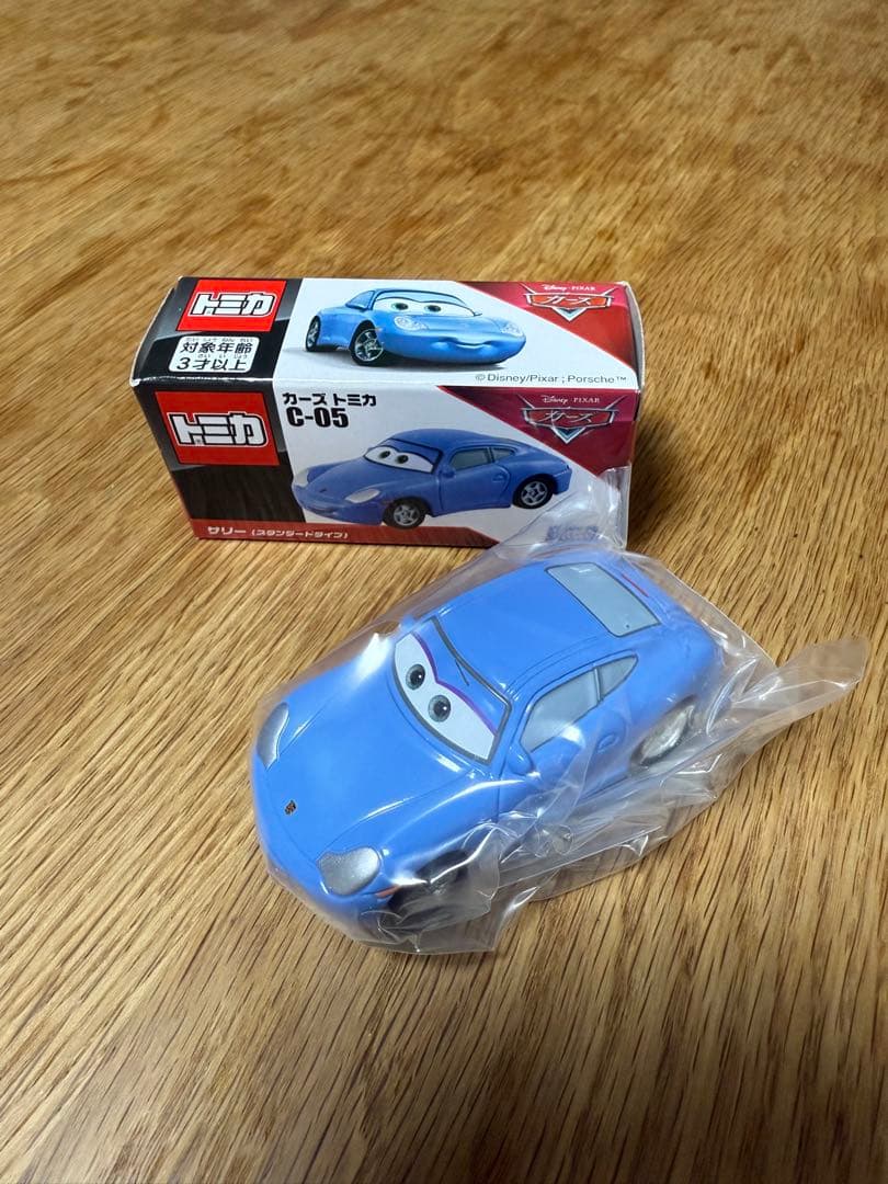 トミカ カーズ C-05 サリー