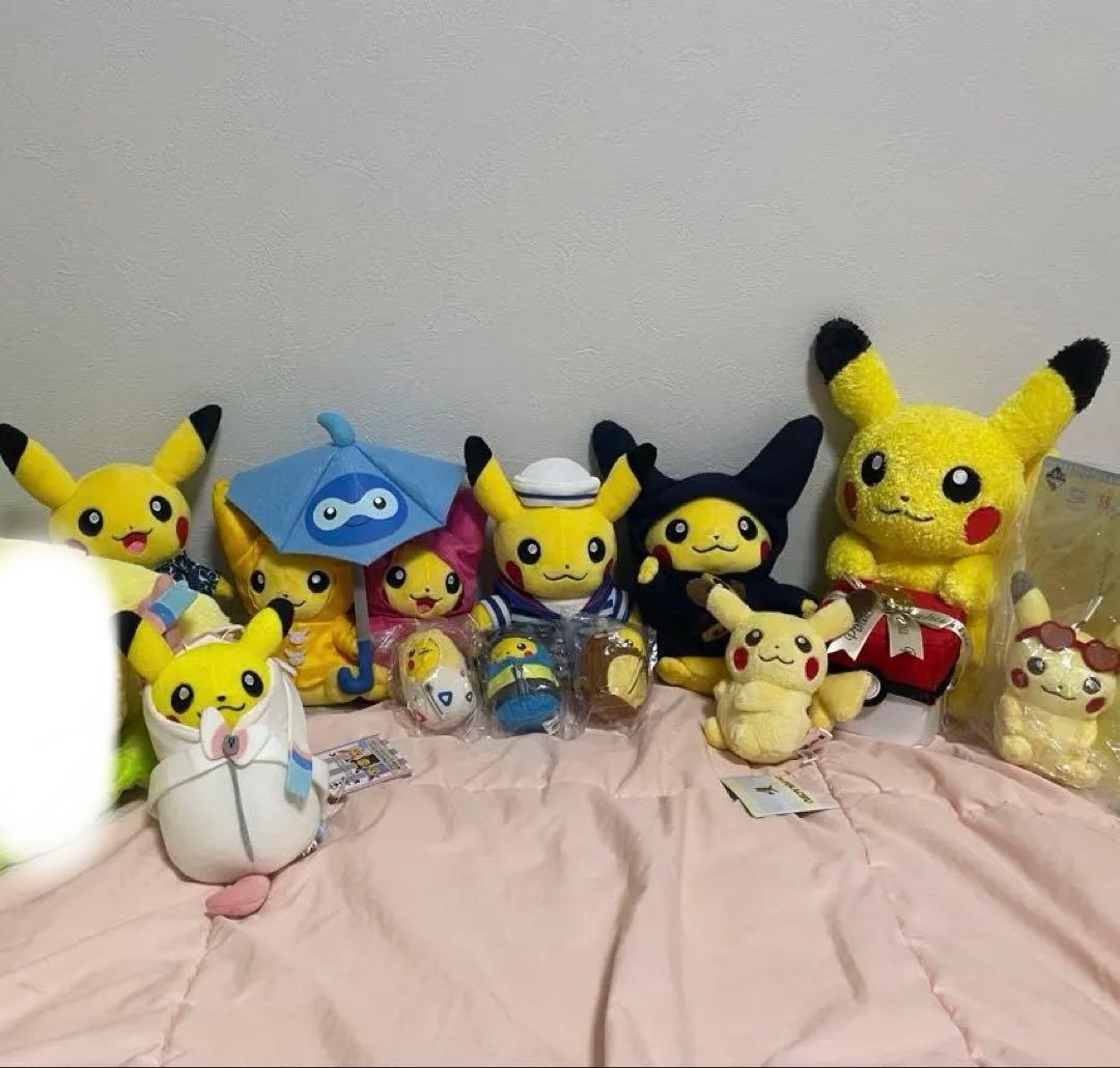 ピカチュウぬいぐるみ まとめ売り Pikachu ポケモン