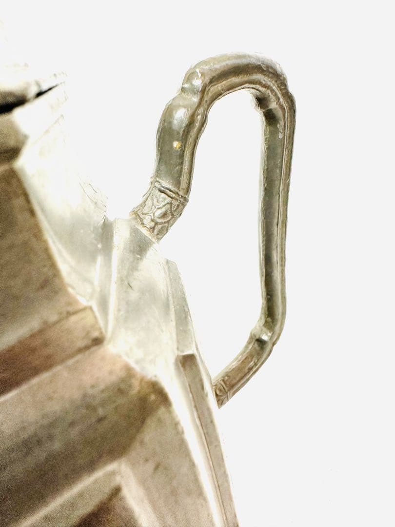 N890　茶道具　水注　錫製　約834g　六角形茶器　獅子彫刻付き