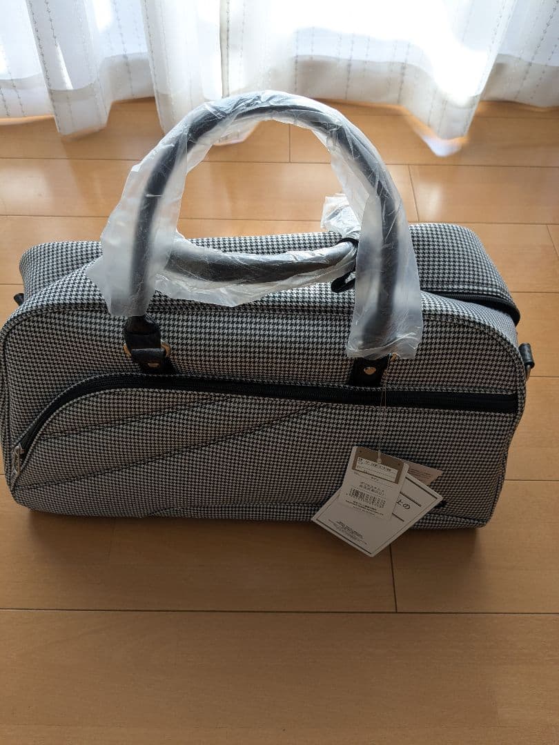 【未使用]ダンロップゼクシオ XXIO　ロゴ刺繡入り　千鳥柄　ボストンバッグ