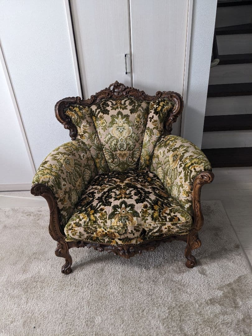 ソファ　金華山　エレガント　豪華　クラシック