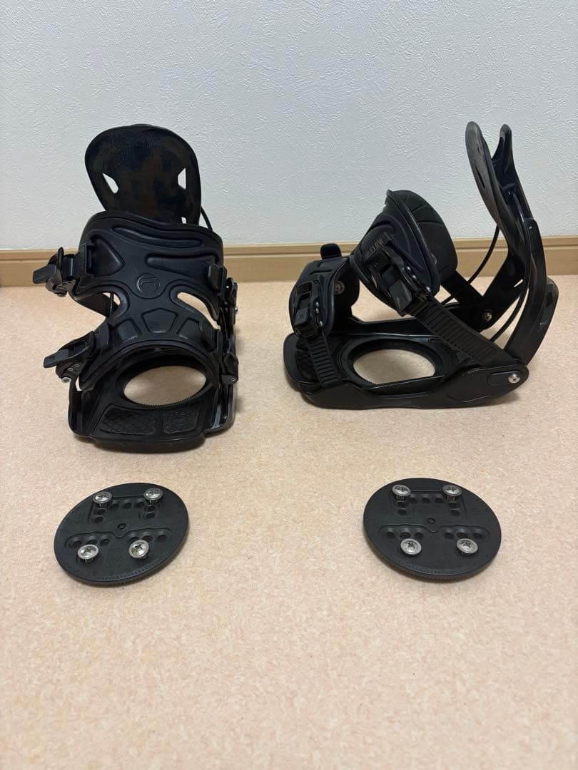 FLOW ALPHA スノーボードビンディング ブラック　Mサイズ