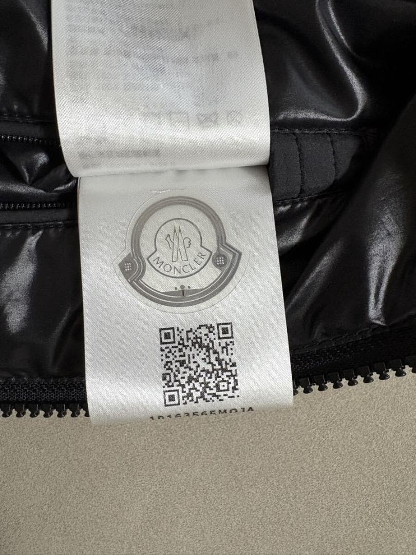 ★モンクレール　2024-25年　CARDAMINE　ダウンベスト　0　超美品★