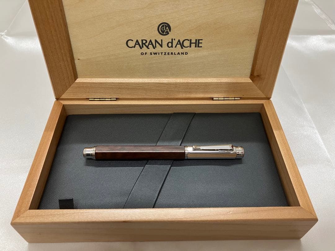 カランダッシュ　バリアス　スネークウッド　万年筆（廃盤品）箱あり