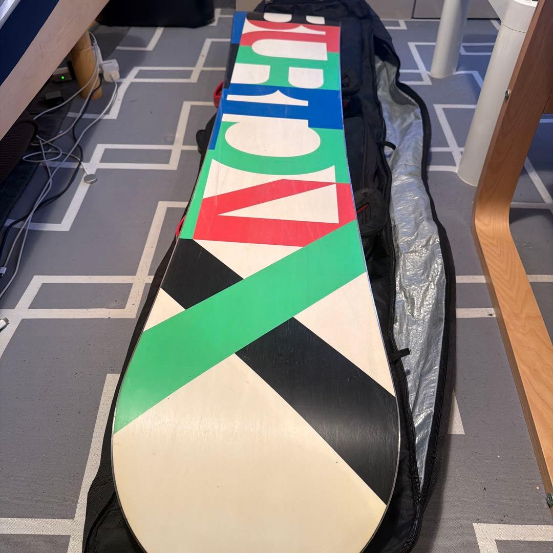 Burton スノーボード板　期間限定値下げ価格